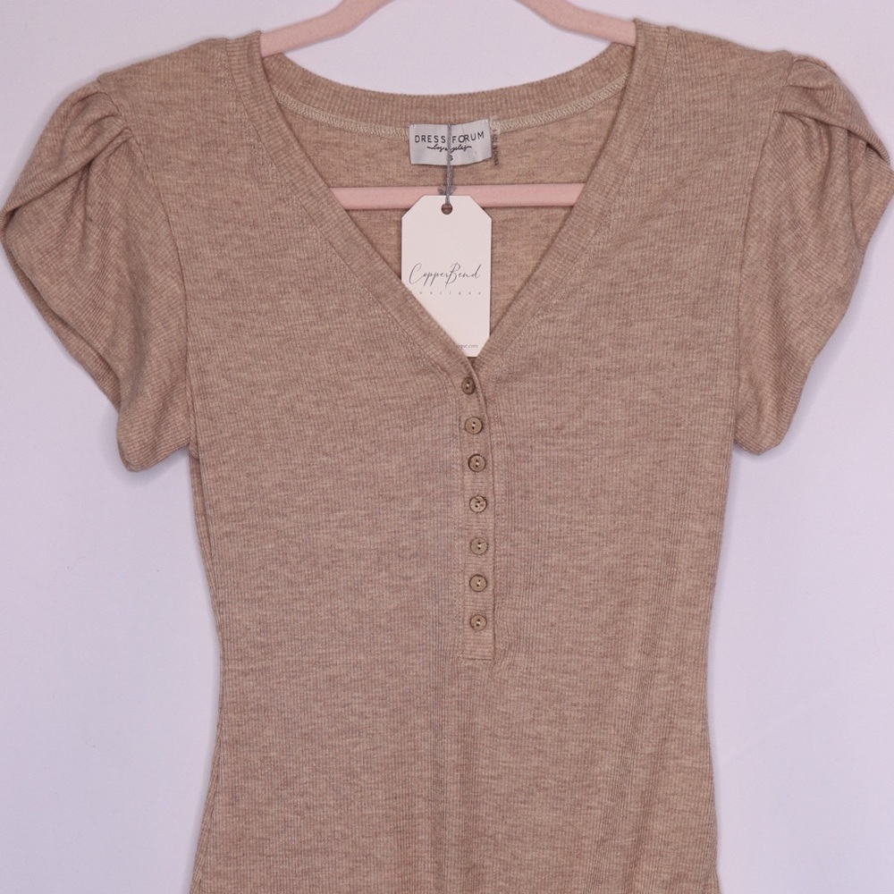 ✨Last 1✨Puff Sleeve Bodysuit - Picture 4 of 11